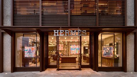 hermes shop near me.